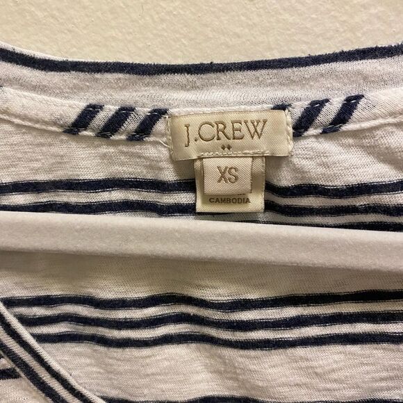 J crew t-shirt bundle - Picture 4 of 9